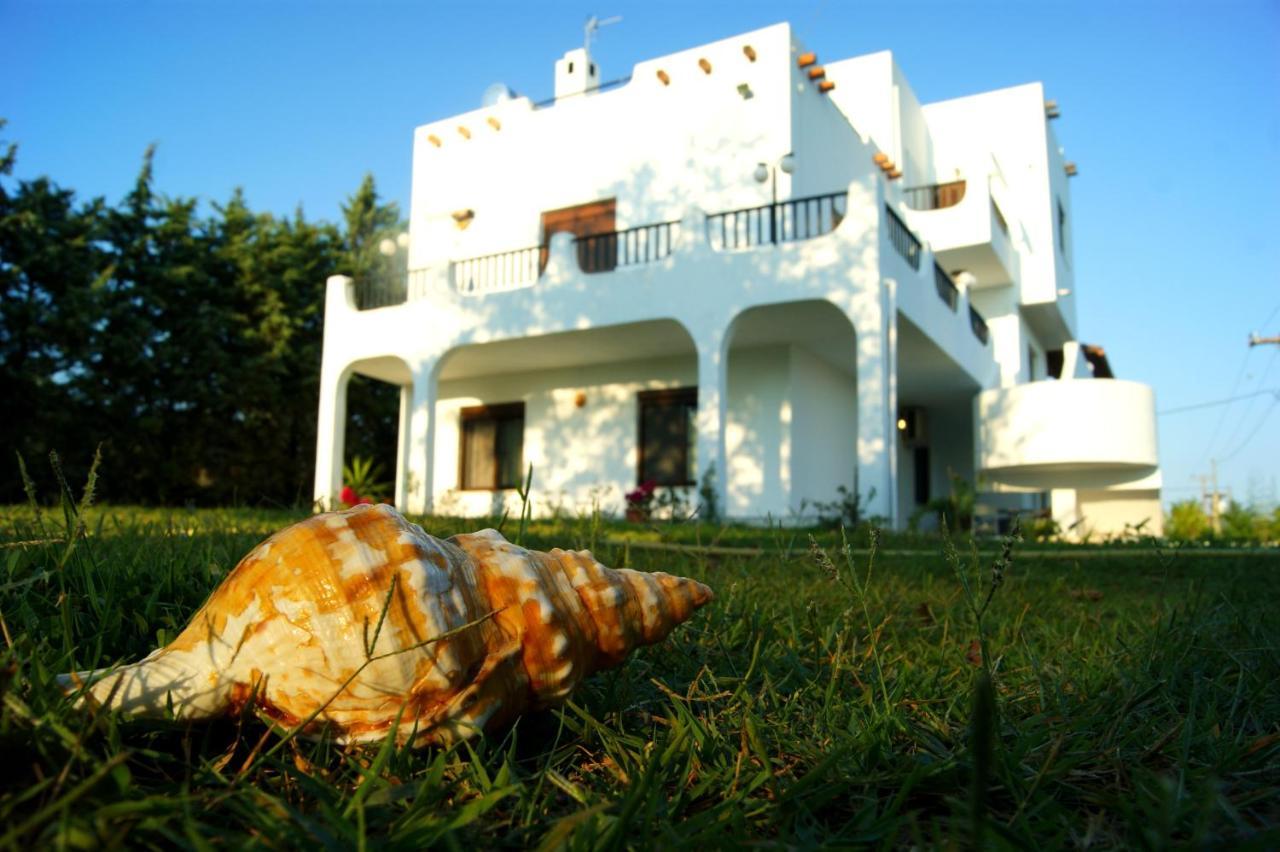 Simplicity At Iris Accommodation Psakoudia Extérieur photo